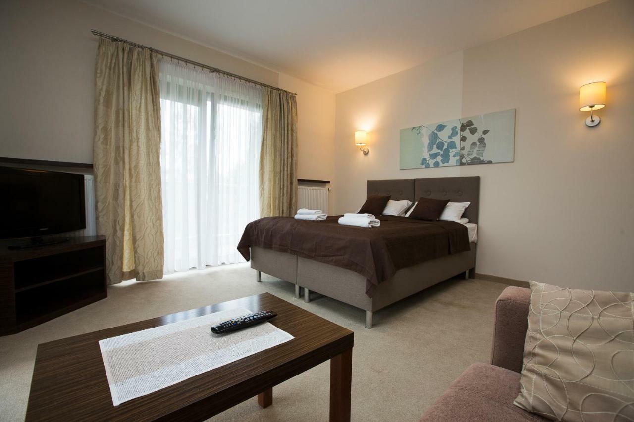 Willa Port Apartament Lilia Ostroda Ngoại thất bức ảnh