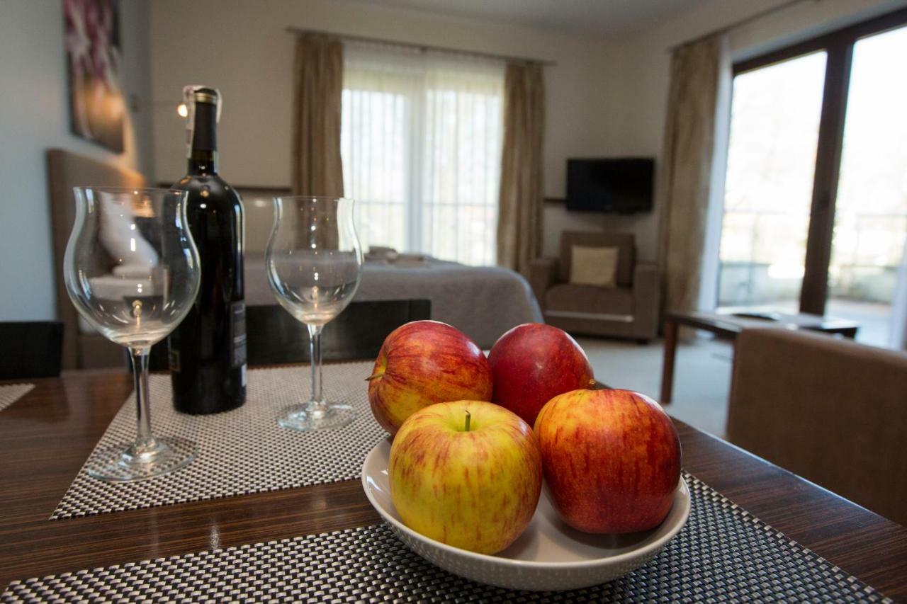 Willa Port Apartament Lilia Ostroda Ngoại thất bức ảnh